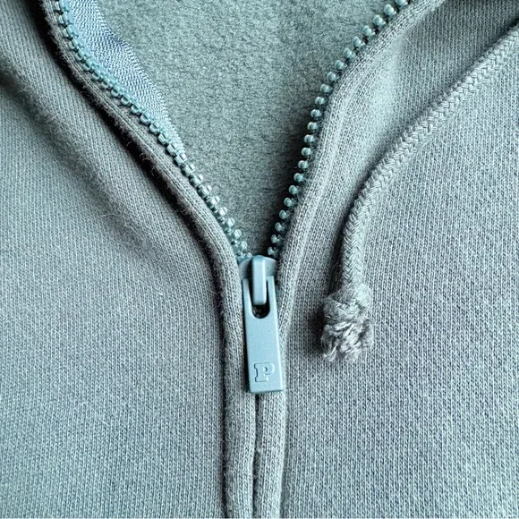 PINK Victoria's Secret Dark Green Crest Hoodie - Picture 3 of 6